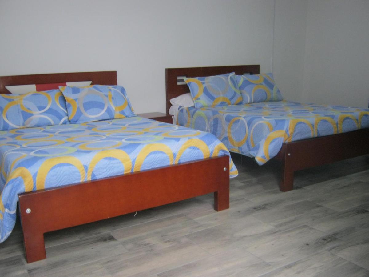 Couette-café Angie's House 2*